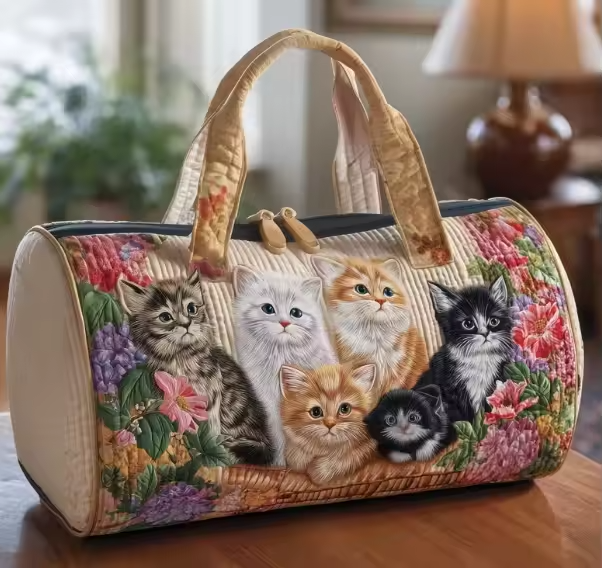 Alice | Puha Weekender Táska – Kézzel Varrott, Tágas